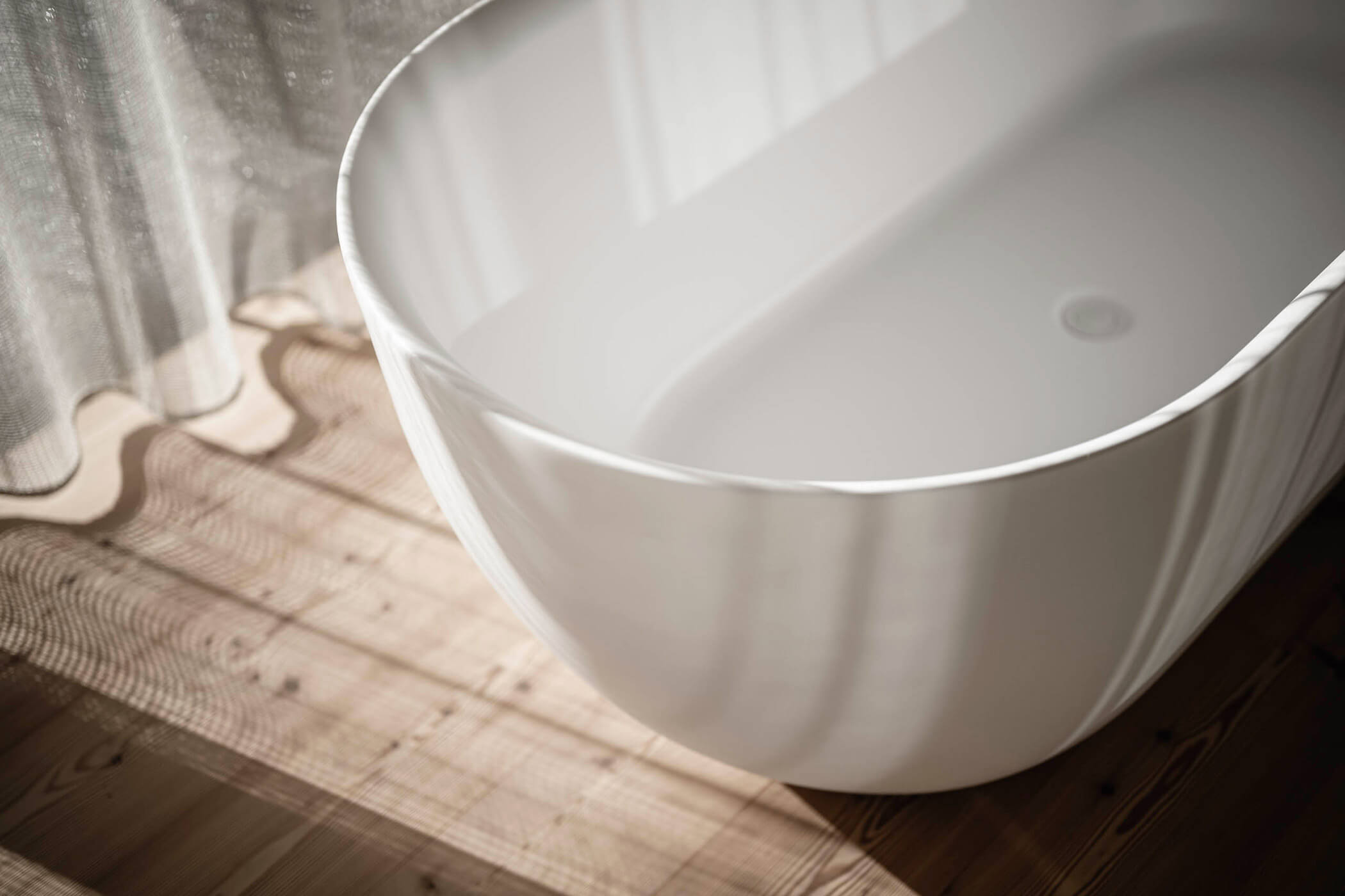 ApartSuite L - freistehende Badewanne